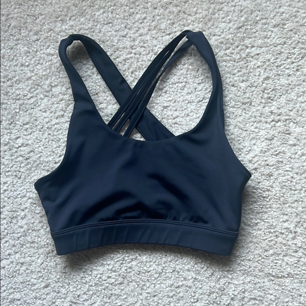 Wilo sports bra